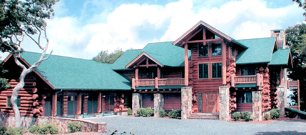 Family estate round log home