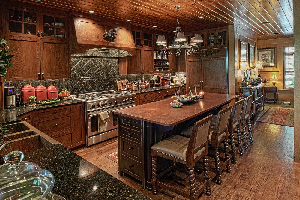 Wood and granite elements create a unique mountain style