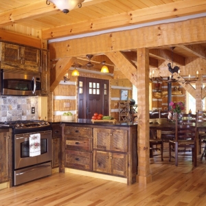 North Carolina Home builder uses Log and Timber Frame design to build custom home