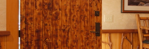 Custom Log Home near Banner Elk, NC built by Mountain Construction