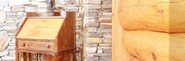 Mountain Construction built a large round log home near Blowing Rock, NC.