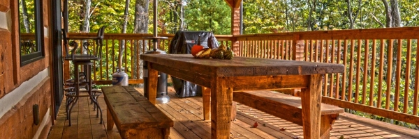 Mountain Construction builds a Hearthstone Timberwright Log Home adjoining the Pisgah Forest
