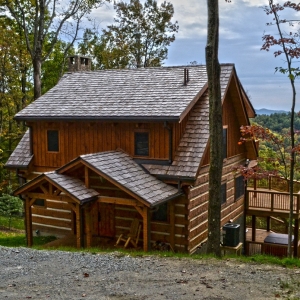 Mountain Construction builds a Hearthstone Timberwright Log Home adjoining the Pisgah Forest