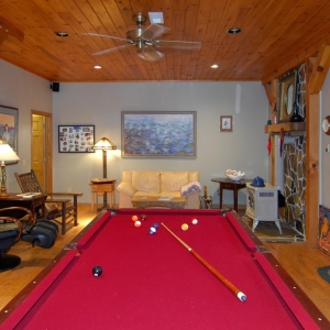 blowing rock rustic,wood beams,post and beam,