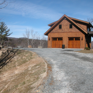 SIP garage with 4 bays and guest suite