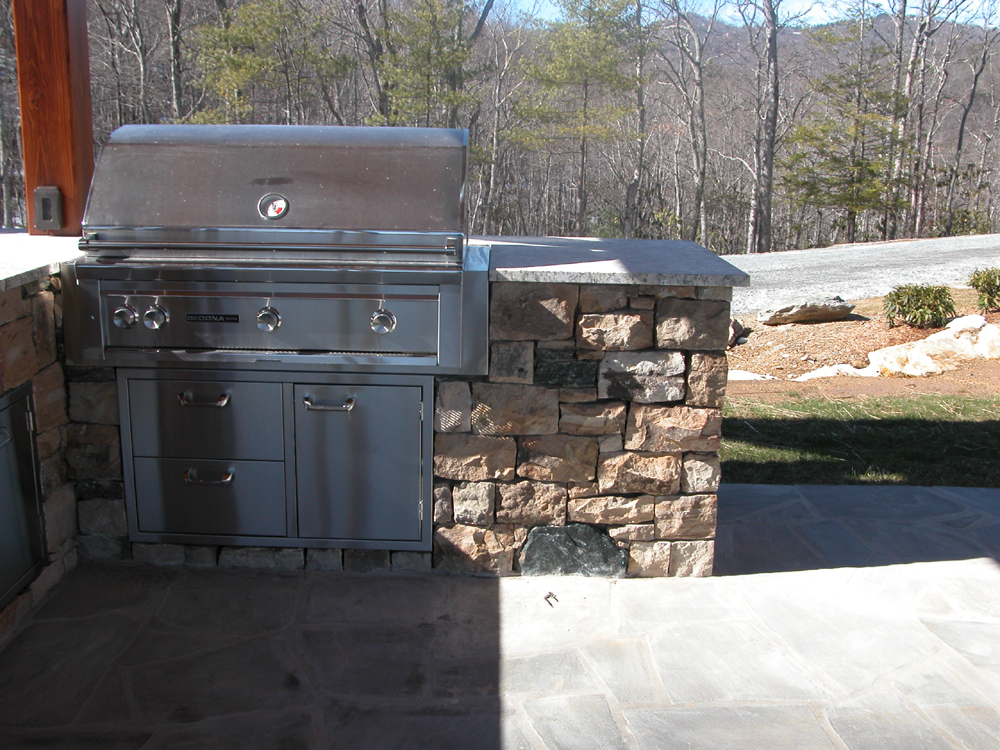 Outdoor Kitchen with stone accents
