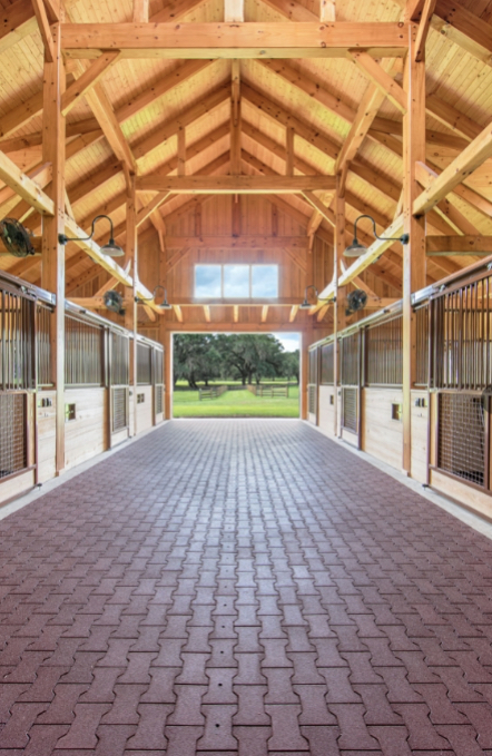 Ocala Florida Horse Barn - Mountain Construction